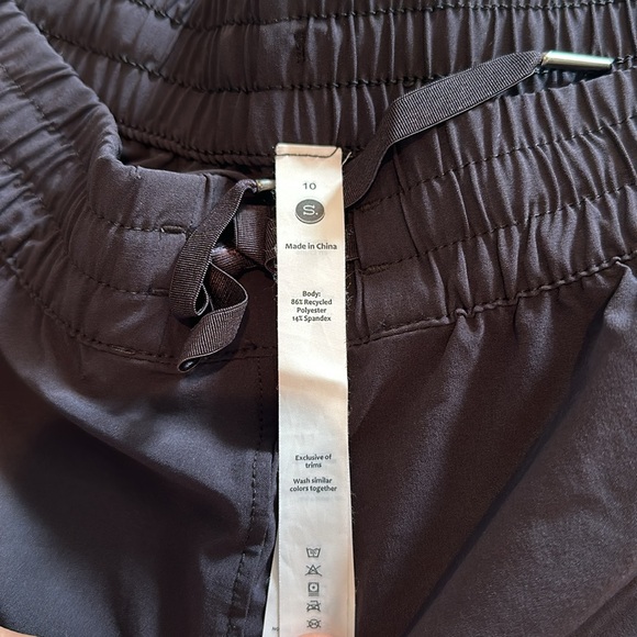 Stori Unlined Shorts - Picture 2 of 2